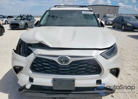2021 Toyota Highlander Xle из США, поврежденный, VIN 5TDGZRAH6MS048053